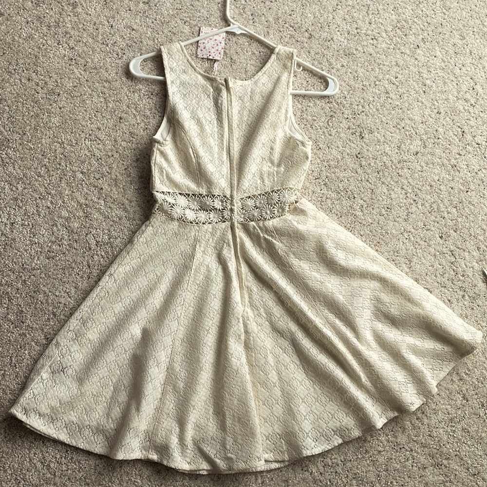 🆕FREE PEOPLE Ivory Lace Cut-Out Daisy Dress sz 0 - Picture 7 of 16